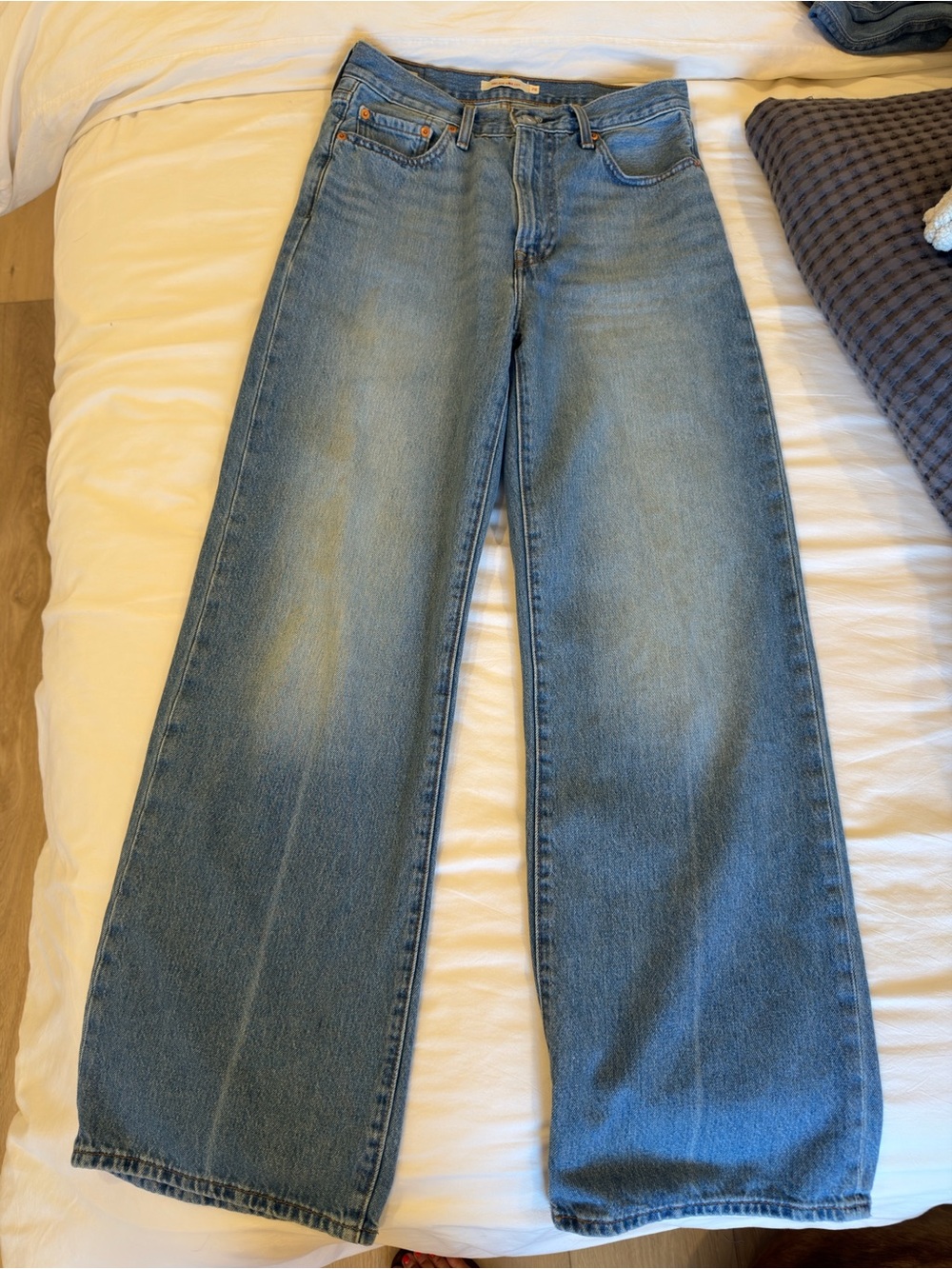 Levi's Ribcage Wide Leg Jeans